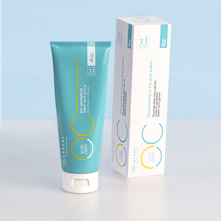 Single Toothpaste Tube and Outer Packaging