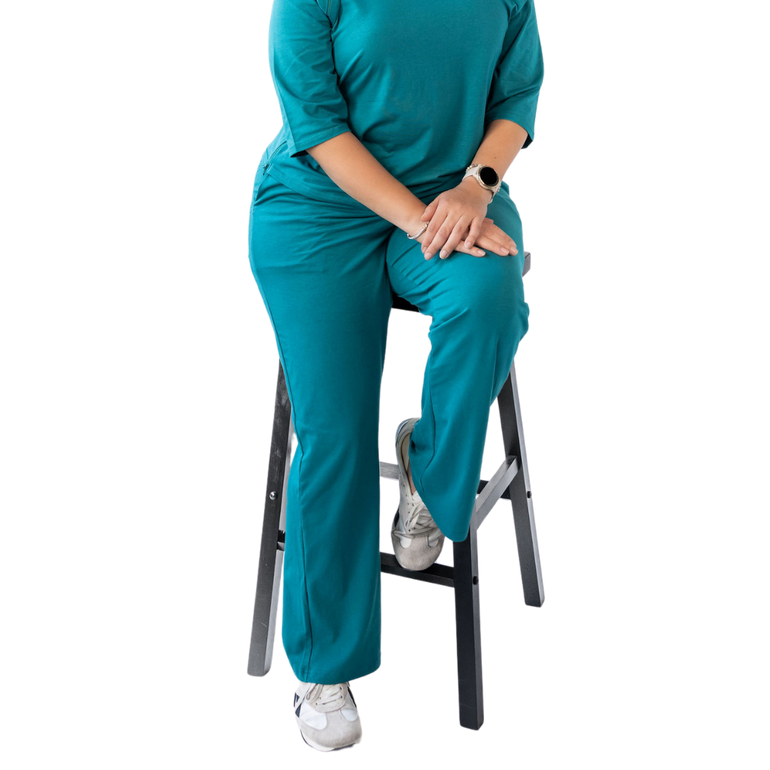 CW Flex Pant for cancer patients - comfortable stretchy chemo pants with soft waistband for bloating and sensitive skin during chemotherapy treatment, breathable women's athleisure wear
